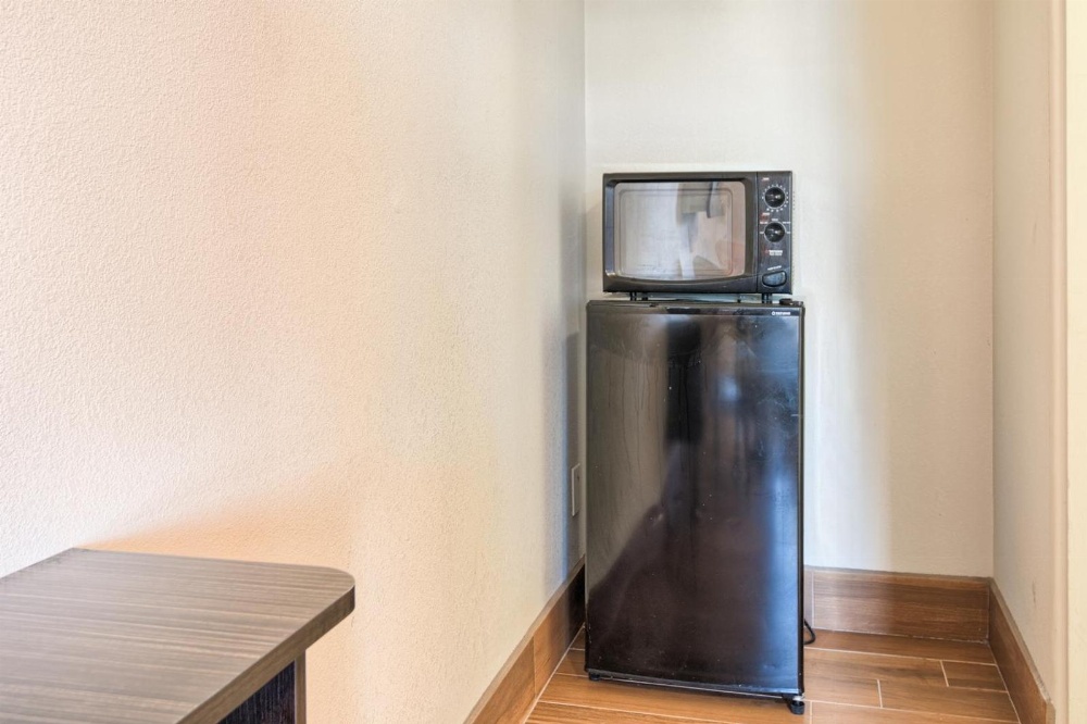 Motel 6-Harrisonburg, VA - South Main image